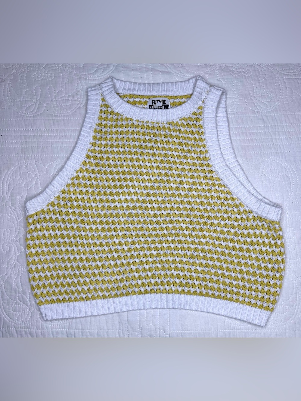 Future Collective Alani Noelle Yellow White Knitted Sweater Top Vest Crop Size S